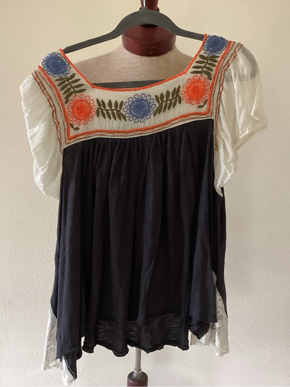 Free People Navy Tunic with White Sleeves and Colorful Embroidery - Picture 4 of 5